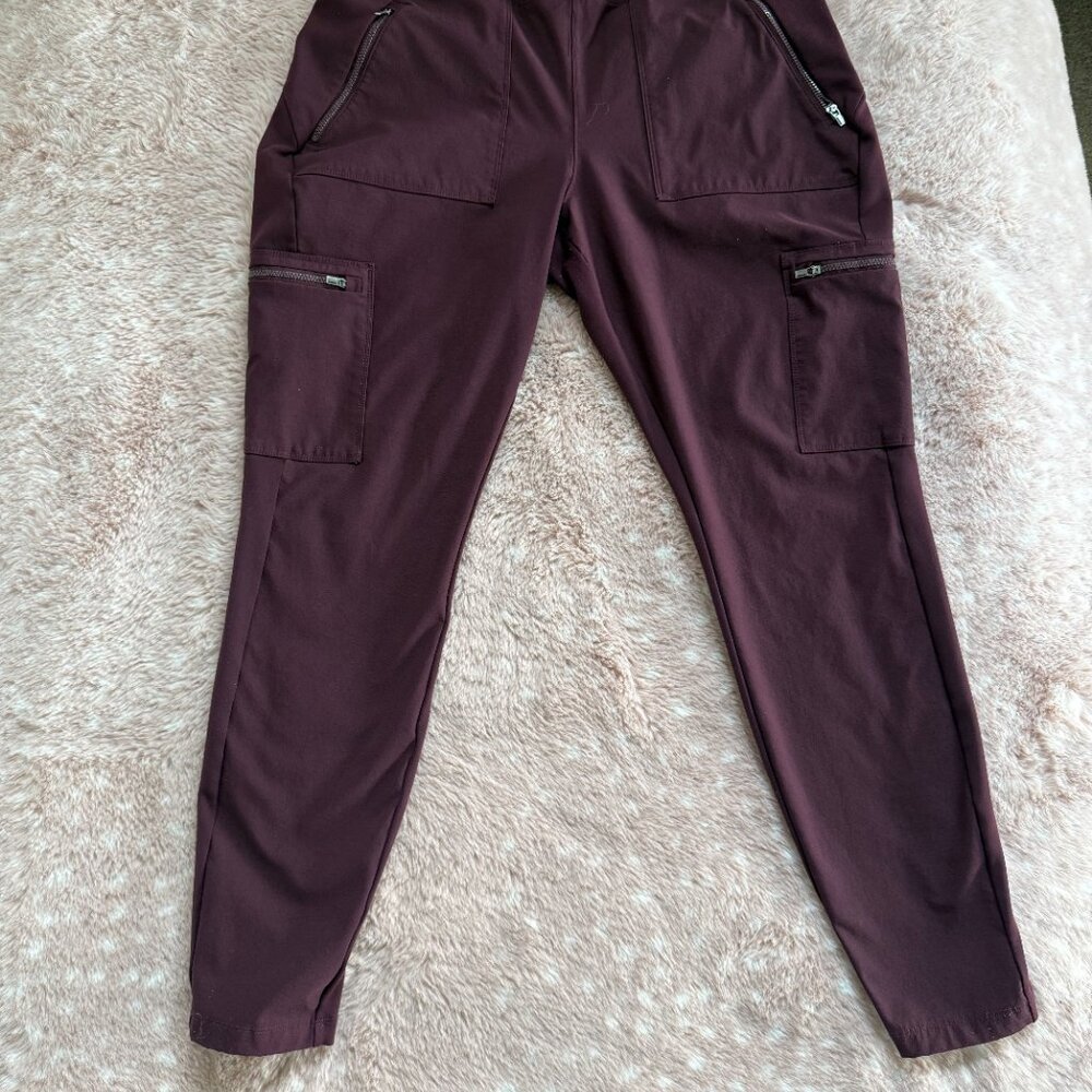 ATHLETA - Headlands Hybrid High Rise Cargo Legging - Picture 5 of 6